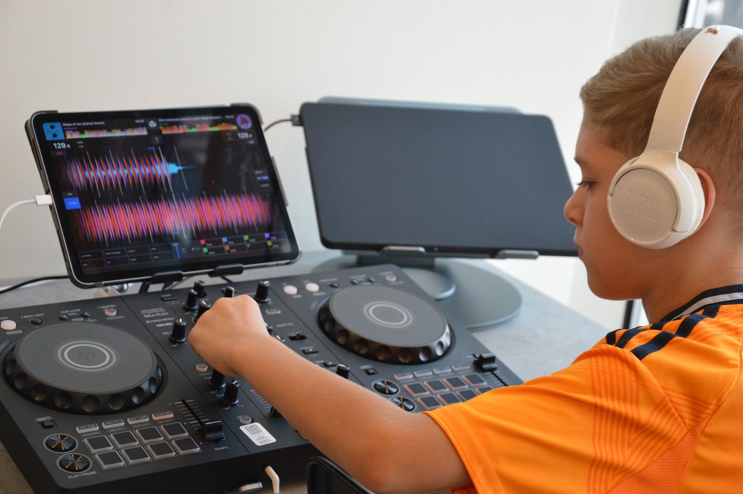 SPIN STARS Group classes (Ages 7-11) Junior